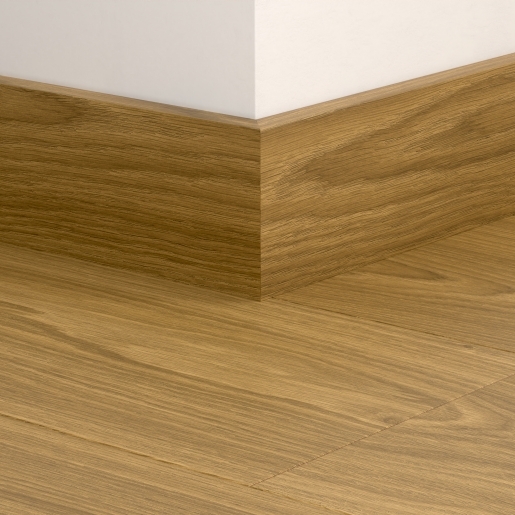 Картинка товара плинтус мдф quick-step 5796 дуб термо натуральный QSPSKR5796 parketcity-ufa.ru