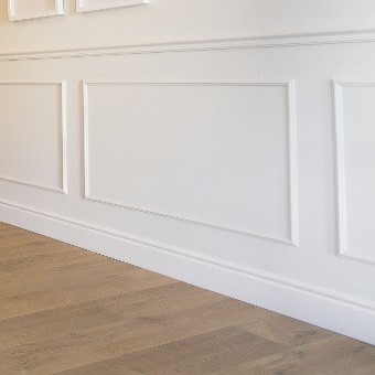 Картинка товара плинтус orac sx138 2000*138*15 мм SX138 parketcity-ufa.ru