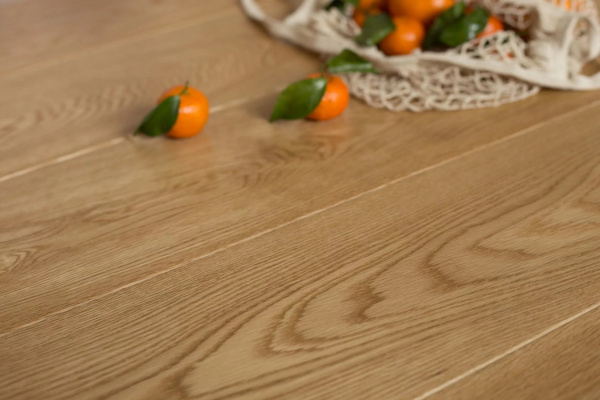 Картинка товара массивная доска amberwood 120 дуб натур А.10.11.12.120-001 parketcity-ufa.ru