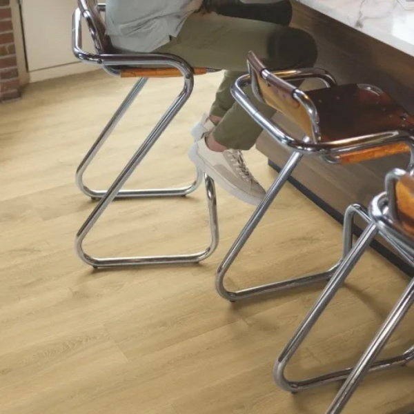 Картинка товара ламинат quick-step 9/32 capture 4762 дуб теплый натуральный брашированный SIG4762 parketcity-ufa.ru