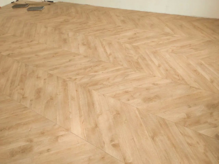 Картинка товара ламинат cbm 12/33 ostrost 507 дуб тепла  003088 parketcity-ufa.ru