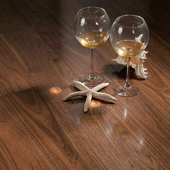 Массивная доска MGK Floor Орех Американский Селект  parketcity-ufa.ru