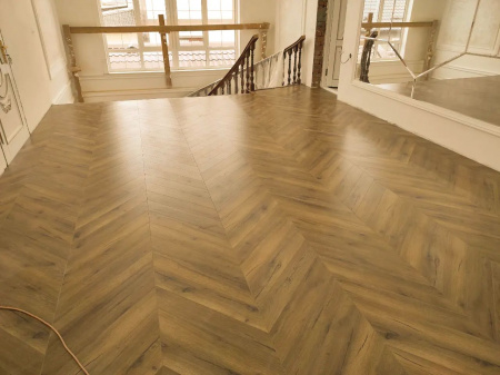 Картинка товара ламинат cbm 12/33 ostrost 504 дуб липи 002812 parketcity-ufa.ru