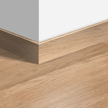 Плинтус МДФ Quick-Step  915 Белый дуб лакированный parketcity-ufa.ru