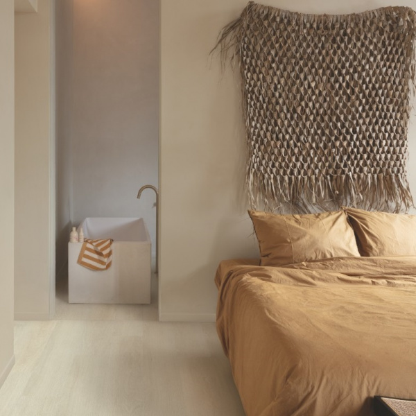 Картинка товара плитка quick-step alpha vinyl bloom 40079 дуб морской светлый  AVMPU40079 parketcity-ufa.ru