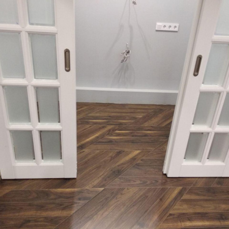 Картинка товара ламинат cbm 12/33 ostrost 502 орех габри   003082 parketcity-ufa.ru