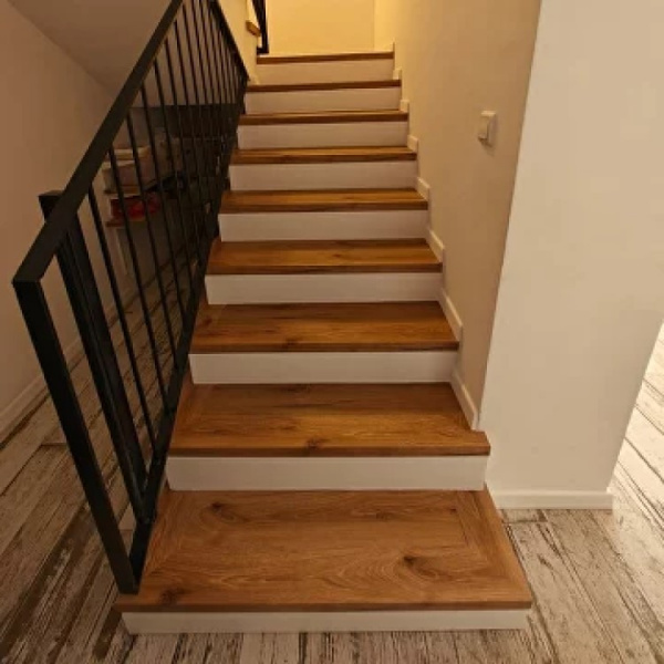 Картинка товара ступень из кварцвинила republic floor grizzly/sheesh STRENACG013 parketcity-ufa.ru