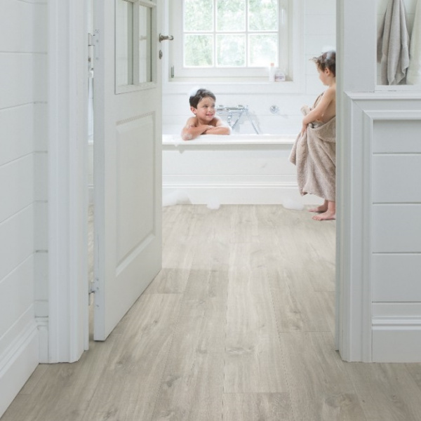 Картинка товара плитка quick-step alpha vinyl blos base 40030 дуб каньон серый пилёный AVSPT40030 parketcity-ufa.ru