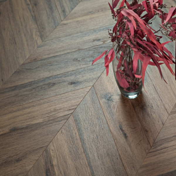 Картинка товара плитка vinilam parquet chevron 107516 лувр  008809 parketcity-ufa.ru