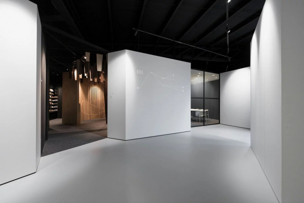 Картинка товара теневой плинтус laconistiq regular 45 3000*45*15 мм 010048 parketcity-ufa.ru