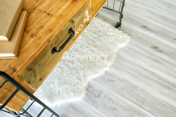 Картинка товара плитка alpine floor ultra 5-19 дуб полярный ECO5-19 parketcity-ufa.ru