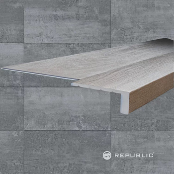 Ступень из кварцвинила Republic Floor Stonehenge 001 parketcity-ufa.ru