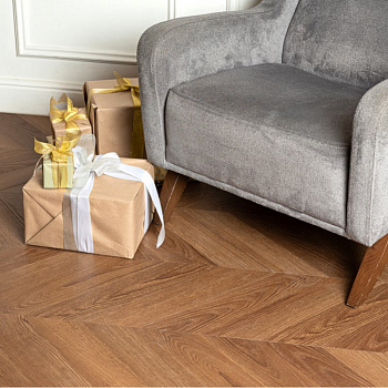 Плитка Vinilam Parquet Chevron 1651102 Плезир   parketcity-ufa.ru
