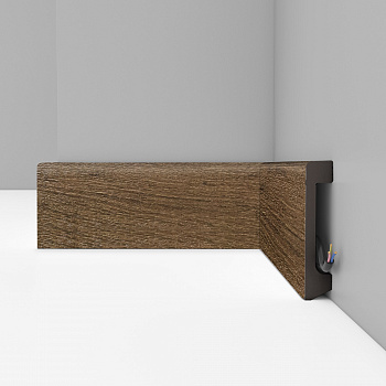 Плинтус Decomaster D235-88 Дуб натур 2400*80*17 мм parketcity-ufa.ru