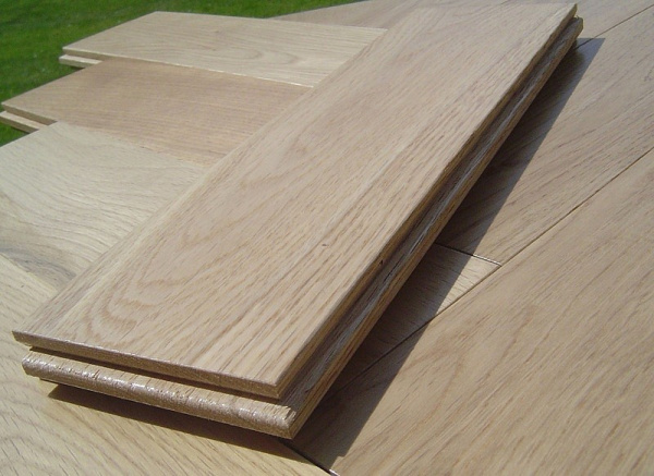 Картинка товара доска массив дуб натур без покрытия 400-1800*130*20 мм   остаток!!! 008806 parketcity-ufa.ru