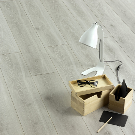 Картинка товара ламинат alsafloor 8/33 osmoze 448 дуб серый 004987 parketcity-ufa.ru